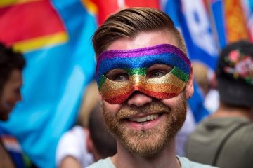 Anunturi Gay