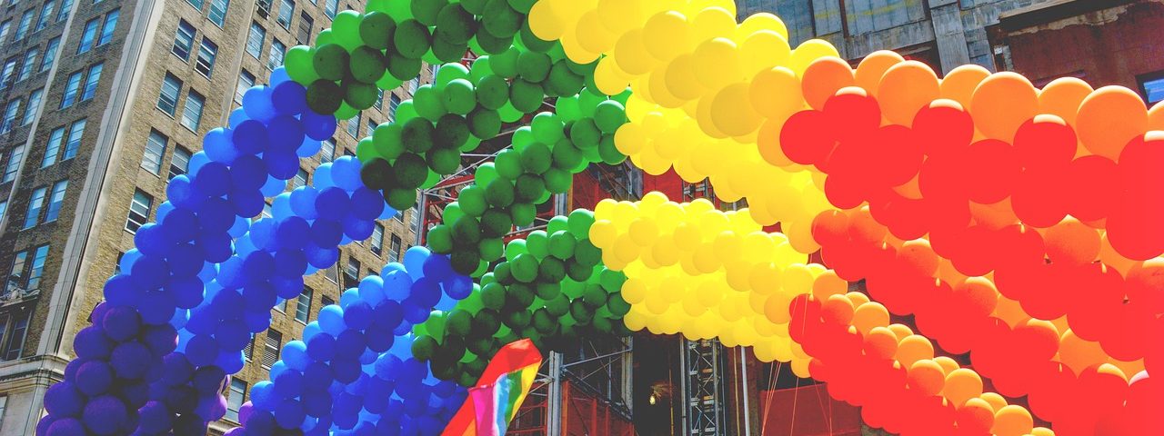 Prima experiență gay
