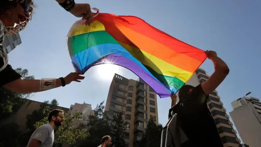 cum îmi dau seama dacă sunt gay
